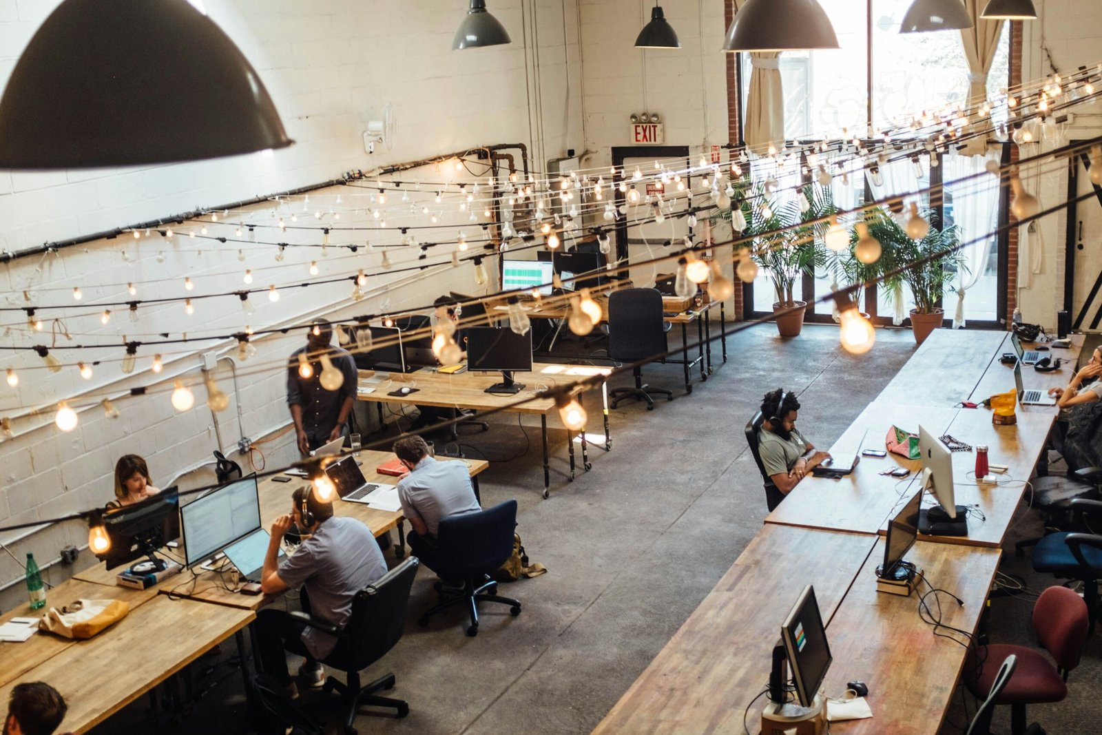 The Benefits of Using a Coworking Space for Entrepreneurs
